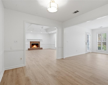 330 Carybell Lane - Photo Thumbnail 7