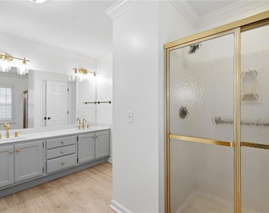 330 Carybell Lane - Photo Thumbnail 17