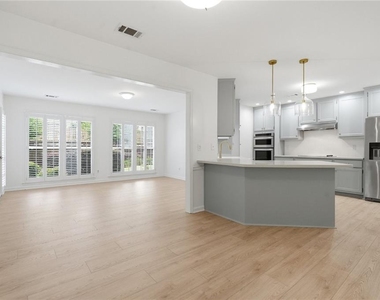 330 Carybell Lane - Photo Thumbnail 11