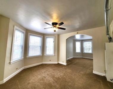 38381 N 6th Avenue - Photo Thumbnail 2