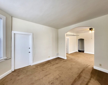 38381 N 6th Avenue - Photo Thumbnail 5