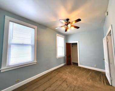 38381 N 6th Avenue - Photo Thumbnail 7