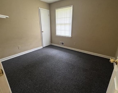 75 Barber Road - Photo Thumbnail 9