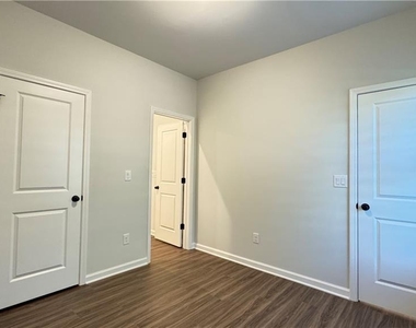 1475 Creekside Circle Nw - Photo Thumbnail 30