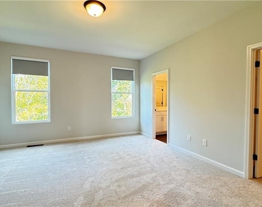 1475 Creekside Circle Nw - Photo Thumbnail 16