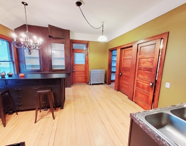 2334 N Campbell Avenue - Photo Thumbnail 5