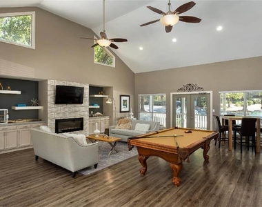 50 Evergreen Way - Photo Thumbnail 8