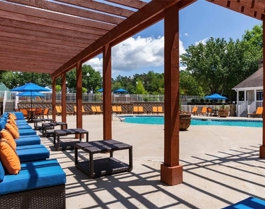 50 Evergreen Way - Photo Thumbnail 10