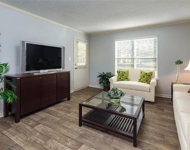50 Evergreen Way - Photo Thumbnail 3