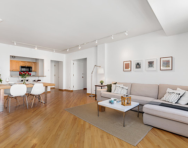 431 S Dearborn Street - Photo Thumbnail 12