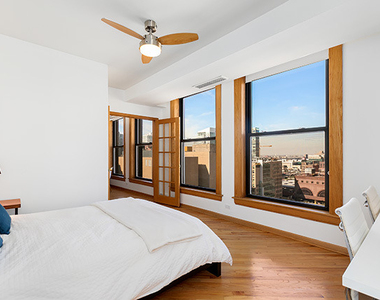 431 S Dearborn Street - Photo Thumbnail 18