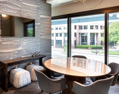 1441 Peachtree Street Ne - Photo Thumbnail 17