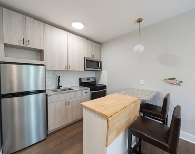 4004 N Bell Avenue - Photo Thumbnail 1