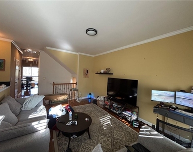 1161 Liberty Parkway Nw - Photo Thumbnail 4