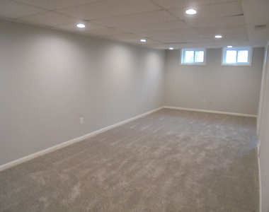 1130 Laurel Drive - Photo Thumbnail 20