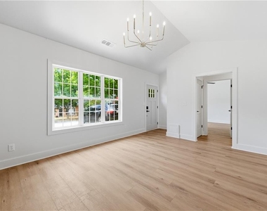 320 Shoal Creek Road - Photo Thumbnail 9