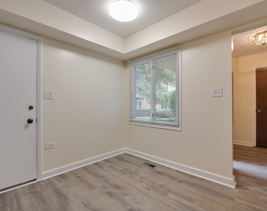 1525 Columbia Court - Photo Thumbnail 5