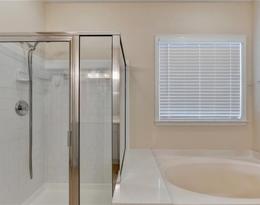 5073 Aurelia Trl - Photo Thumbnail 40