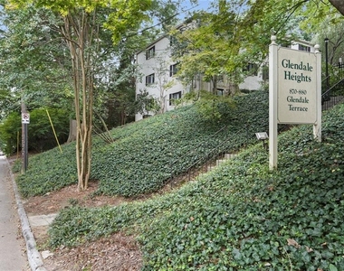 880 Glendale Terrace Ne - Photo Thumbnail 18