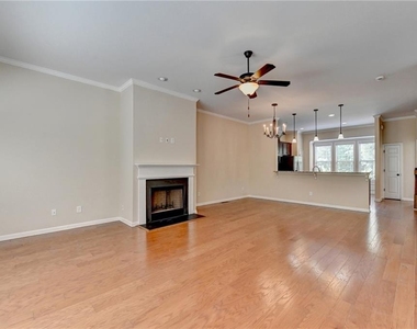 3292 Willow Oak Drive - Photo Thumbnail 10