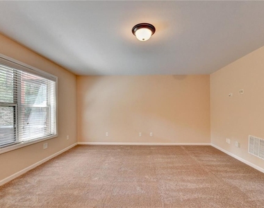 3292 Willow Oak Drive - Photo Thumbnail 44