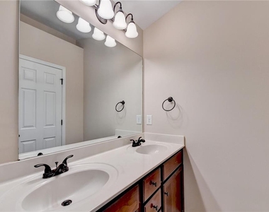 3292 Willow Oak Drive - Photo Thumbnail 32