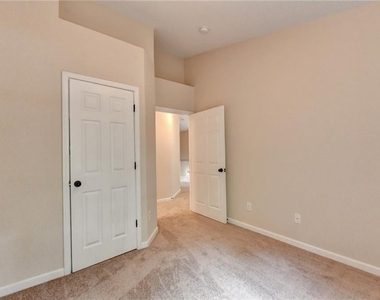 3292 Willow Oak Drive - Photo Thumbnail 40