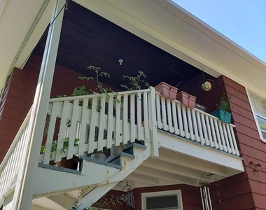 1327 Washington Street - Photo Thumbnail 12