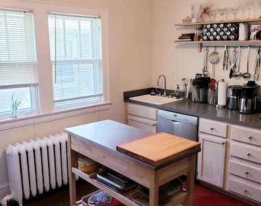 1327 Washington Street - Photo Thumbnail 5
