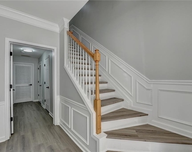 3977 Howell Park Road - Photo Thumbnail 2