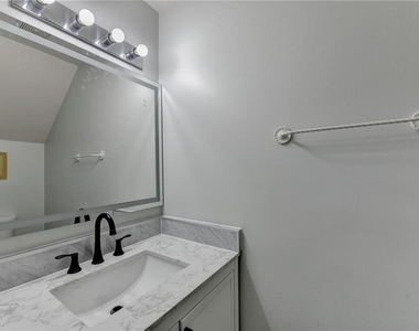 3977 Howell Park Road - Photo Thumbnail 5