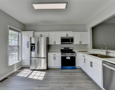 3977 Howell Park Road - Photo Thumbnail 13