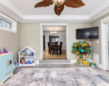 259 Cornell Avenue - Photo Thumbnail 15