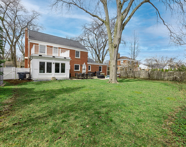259 Cornell Avenue - Photo Thumbnail 39