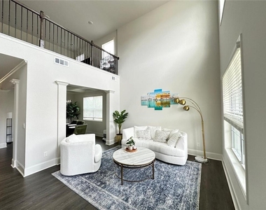 5595 Loring Street - Photo Thumbnail 12