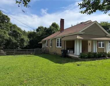 5058 Austell Powder Springs Road - Photo Thumbnail 2