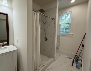 5058 Austell Powder Springs Road - Photo Thumbnail 9