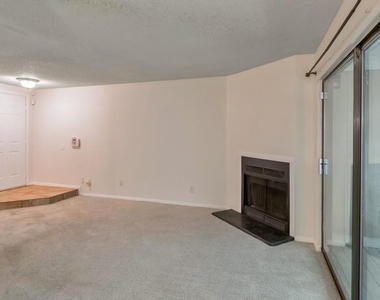 245 Seasons Parkway - Photo Thumbnail 4