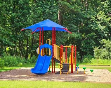 245 Seasons Parkway - Photo Thumbnail 22