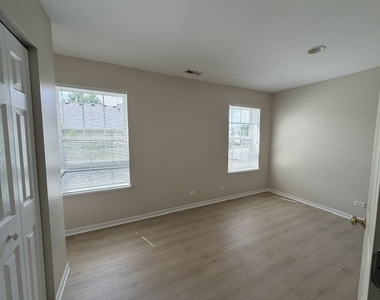 3740 Pope Court - Photo Thumbnail 10