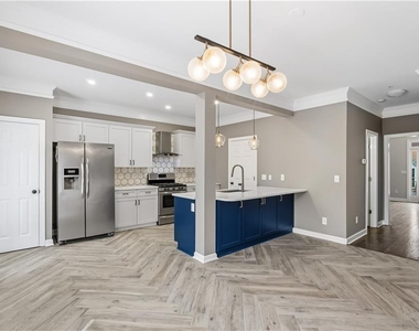 260 Manning Road Sw - Photo Thumbnail 9