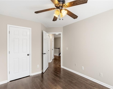 260 Manning Road Sw - Photo Thumbnail 28