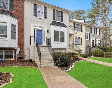 260 Manning Road Sw - Photo Thumbnail 1