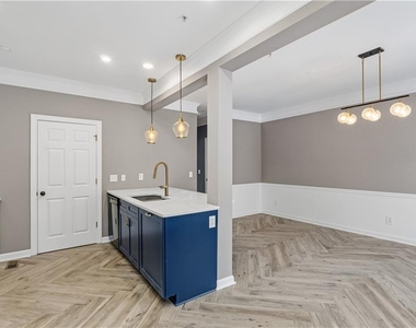260 Manning Road Sw - Photo Thumbnail 10
