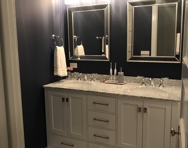 3625 N Hermitage Avenue - Photo Thumbnail 15