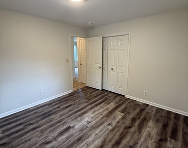 11722 Mill Street - Photo Thumbnail 9