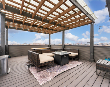 2437 W Jackson Boulevard - Photo Thumbnail 25