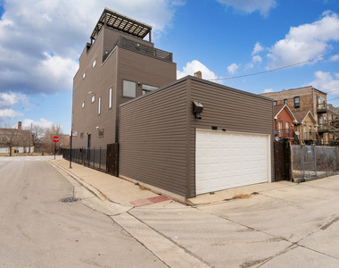 2437 W Jackson Boulevard - Photo Thumbnail 28