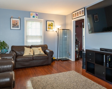 9019 Lincoln Avenue - Photo Thumbnail 2