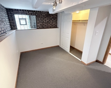 5545 N Central Avenue - Photo Thumbnail 8